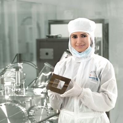 Dr. Nazek El-Atab, a Postdoctoral Research Fellow at the King Abdullah University of Science and Technology in Saudi Arabia, won the L’Oréal-UNESCO For Women in Science International Rising Talent award in 2017. © l’Oréal Middle East Dr. Nazek El-Atab, a Postdoctoral Research Fellow at the King Abdullah University of Science and Technology in Saudi Arabia, won the L’Oréal-UNESCO For Women in Science International Rising Talent award in 2017. © l’Oréal Middle East